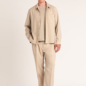/images/2/2/22-manuel-ritz-ss25-uomo-23.jpg