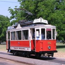 /images/2/2/22-tram7rosso.jpg