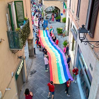 /images/2/3/23-marcia-della-pace-in-centro.jpeg