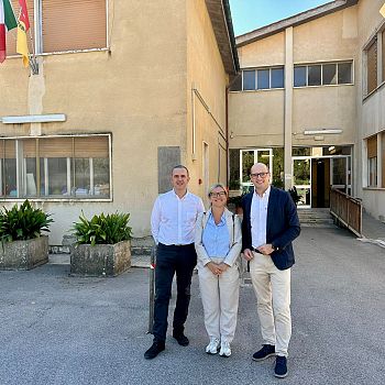 /images/2/4/24-da-sinistra--niccolò-guicciardini--maresa-magini-e-andrea-marrucci.jpg