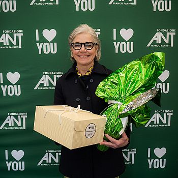 /images/2/7/27-elena-pieralli-fondazione-ant.jpg