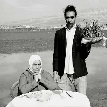 /images/3/0/30-live-love-refugees-by-omar-iman-1-only-grass.jpg