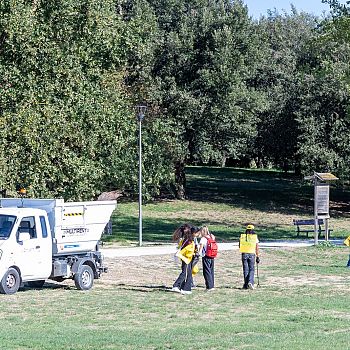 /images/3/0/30-puliamo-il-mondo-scuole-2026-parco-serravalle.jpeg