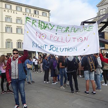 /images/3/1/31-fridays-for-future--firenze--27-settembre-2019--4-.jpg