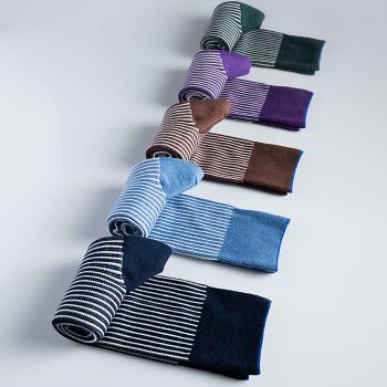 /images/3/5/35-ant45-pure-capsule-collection-calza-tailoring-4season-fantasia-twin-rib-in-cotone-filo-di-scozia-bio--skin-friendly-e-plastic-free-con-rimaglio-a-mano-a-contrasto-groupage1.jpg