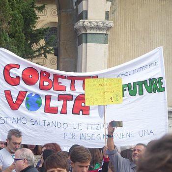/images/3/6/36-fridays-for-future--firenze--27-settembre-2019--8-.jpg