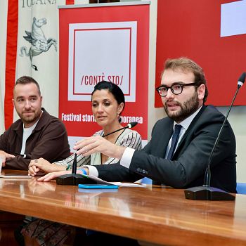 /images/3/7/37-presentazione-festival-3.jpeg