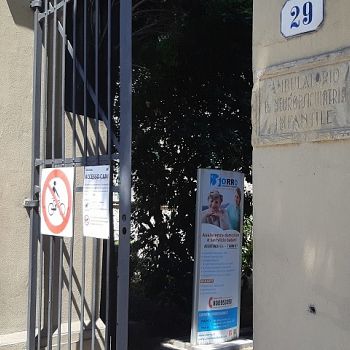 /images/4/1/41-casa-comunità-d-annunzio-ingresso.jpg