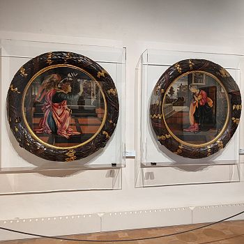 /images/4/2/42-esposizione-tondi-filippino-lippi-1.jpg