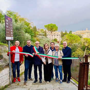 /images/4/7/47-camminamento-santo-stefano-1.jpg