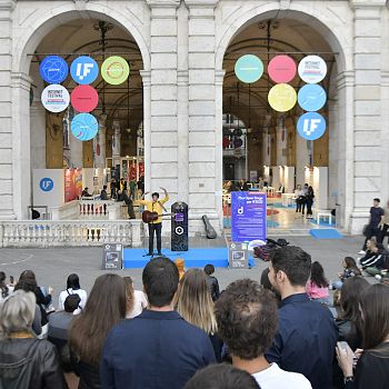 /images/4/9/49-pisa-open-stage-if.jpg