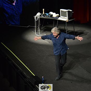 /images/5/1/51-beppe-grillo-img-3731-ok.jpg