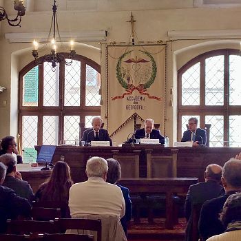 /images/5/2/52-convegno3.jpg