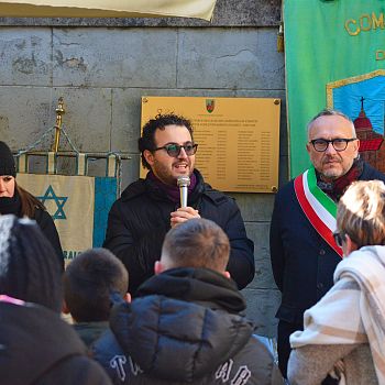 /images/5/5/55-intervento-vito-de-meo.jpg