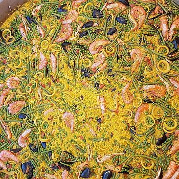 /images/5/7/57-paella.jpg