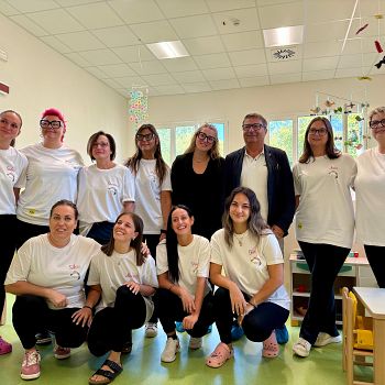 /images/6/0/60-sindaco-assessore-educatrici.jpeg