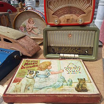 /images/6/4/64-antiquari-in-centro-dettaglio01.jpg