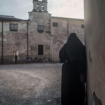 /images/6/9/69-castelfioretino---monastero.jpg