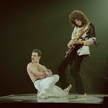/images/6/9/69-queen-rock-montreal-1.jpg