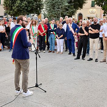 /images/7/3/73-cerimonia-2-settembre-liberazione-empoli-.jpeg