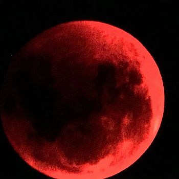 /images/7/4/74-foto-dall-osservatorio-del-chianti--eclissi-lunare.jpg