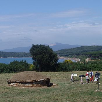 /images/7/4/74-parco-archeologico-di-baratti-e-populonia---necropoli-di-san-cerbone.jpg