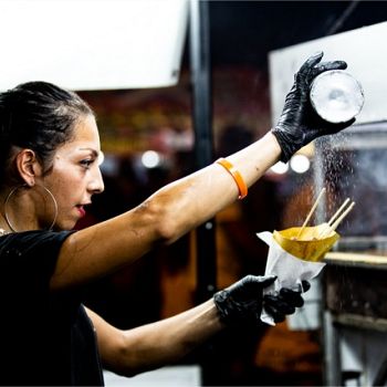 /images/7/6/76-steet-food-truck-3.jpg