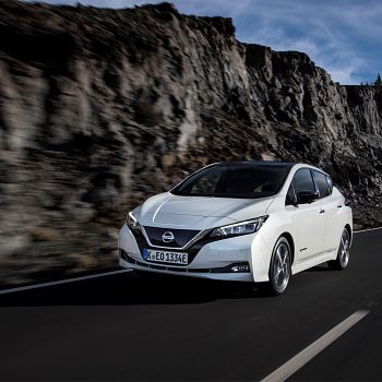 /images/7/7/77-426214052-the-new-nissan-leaf-the-world-s-best-selling-zero-emissions-electric.jpg