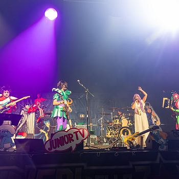 /images/7/7/77-hc-carnival-musica-band.jpg