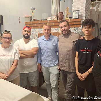 /images/7/7/77-pizzeria-centrale--1-.jpg