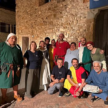 /images/7/8/78-gruppo-organizzazione-festa-medievale.jpg