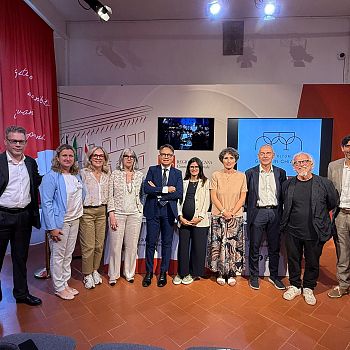/images/8/1/81-conferenza-stampa-24-2025.jpeg