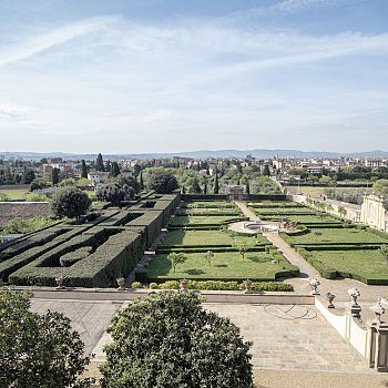/images/8/6/86-il-giardino-di-villa-la-quiete-1.jpg