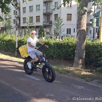 /images/8/7/87-monopattini--bici-elettriche--13-.jpg