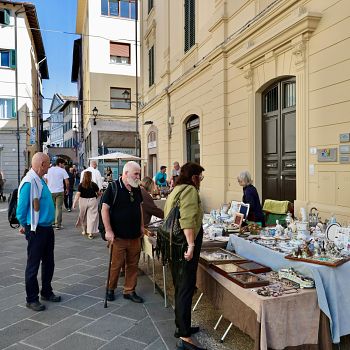 /images/9/7/97-antiquari-in-centro-sett3.jpeg