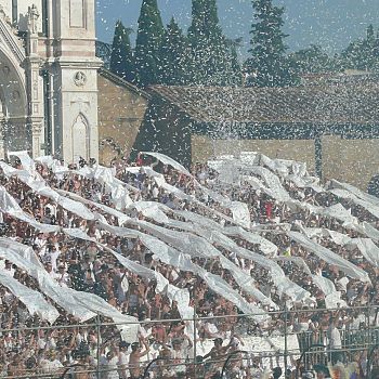 /images/9/7/97calcio-storico-bianchi-24062012.jpg