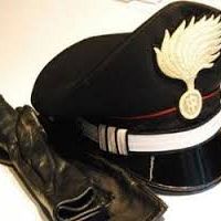 /images/9/8/98-carabinieri-cappello.jpg