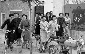 b005062318-fotografare-l-eccellenza-toscana-ultracentenaria-del-lavoro