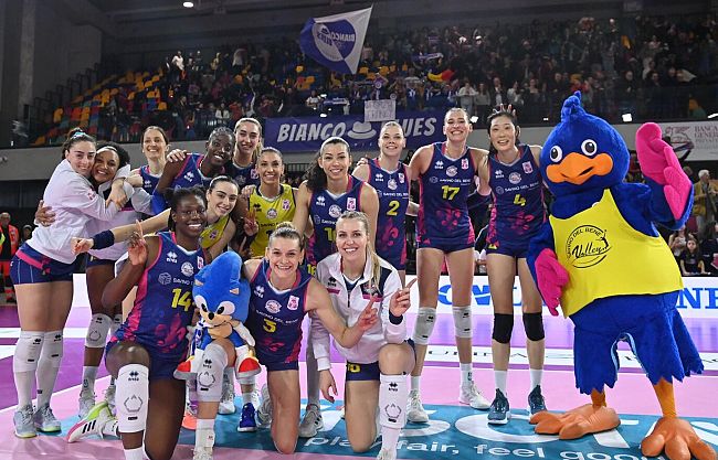 volley-donne-quarti-di-finale-scandicci-vince-gara1