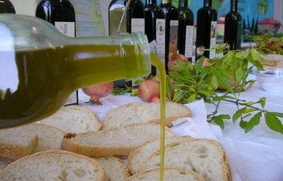 a911131457-la-toscana-prende-per-la-gola-giapponesi-e-scandinavi