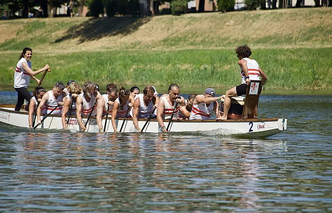dragon-boat-4-titoli-italiani-alla-canottieri-comunali-firenze