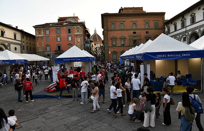 bright-night-anteprima-regionale-a-firenze