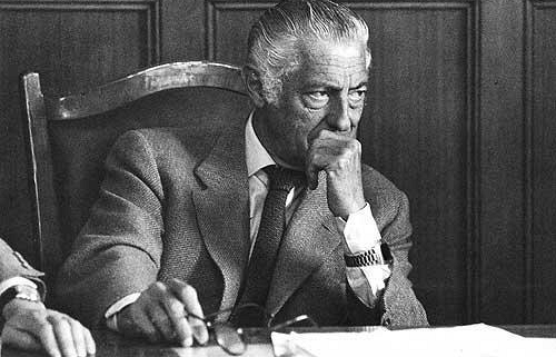 b110122224-la-fiat-e-la-famiglia-agnelli-nel-documentario-di-piperno