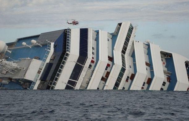 b302211757-ancora-un-estate-con-il-relitto-della-concordia-al-giglio
