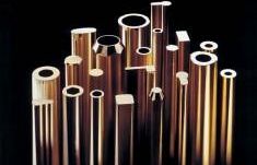 b304021518-sulla-bicicletta-100-chili-di-rame-rubato-sorpreso-in-via-masaccio