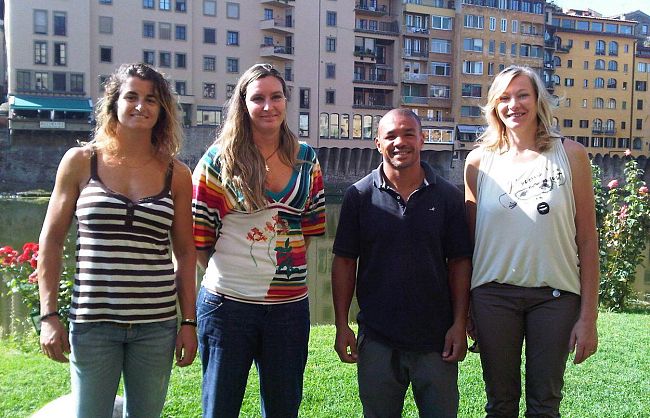 b110061914-unite-per-vincere-il-volley-per-beneficenza