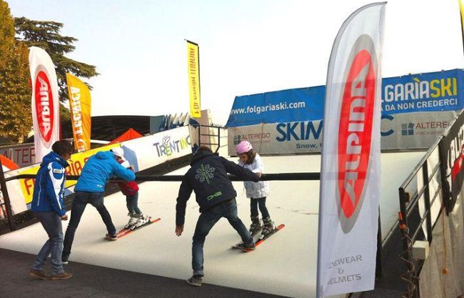 b111222221-tutti-in-pista-con-skimagic