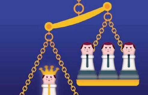 b209271914-tea-party-a-firenze-quanto-ci-costa-mantenere-il-sovrano