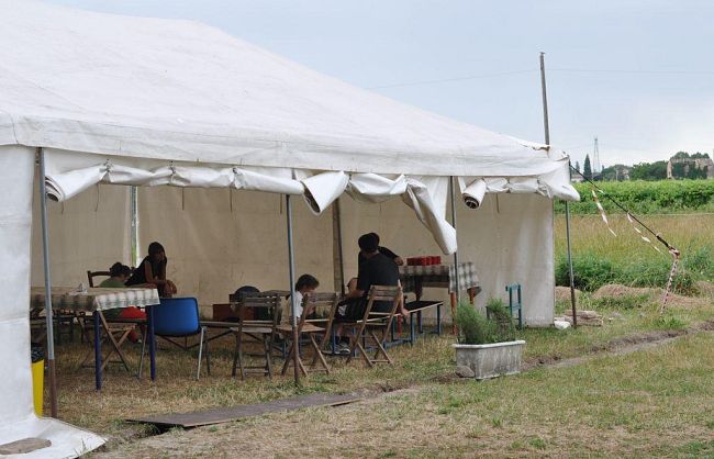 b206191852-emilia-cena-per-i-terremotati-domani-al-galluzzo