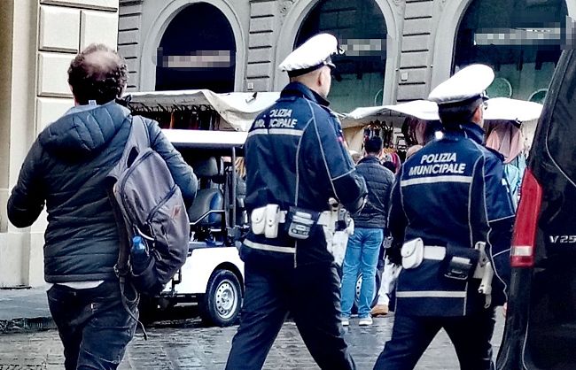 quellodioso-pizzo-in-centro-a-firenze-una-storia-triste